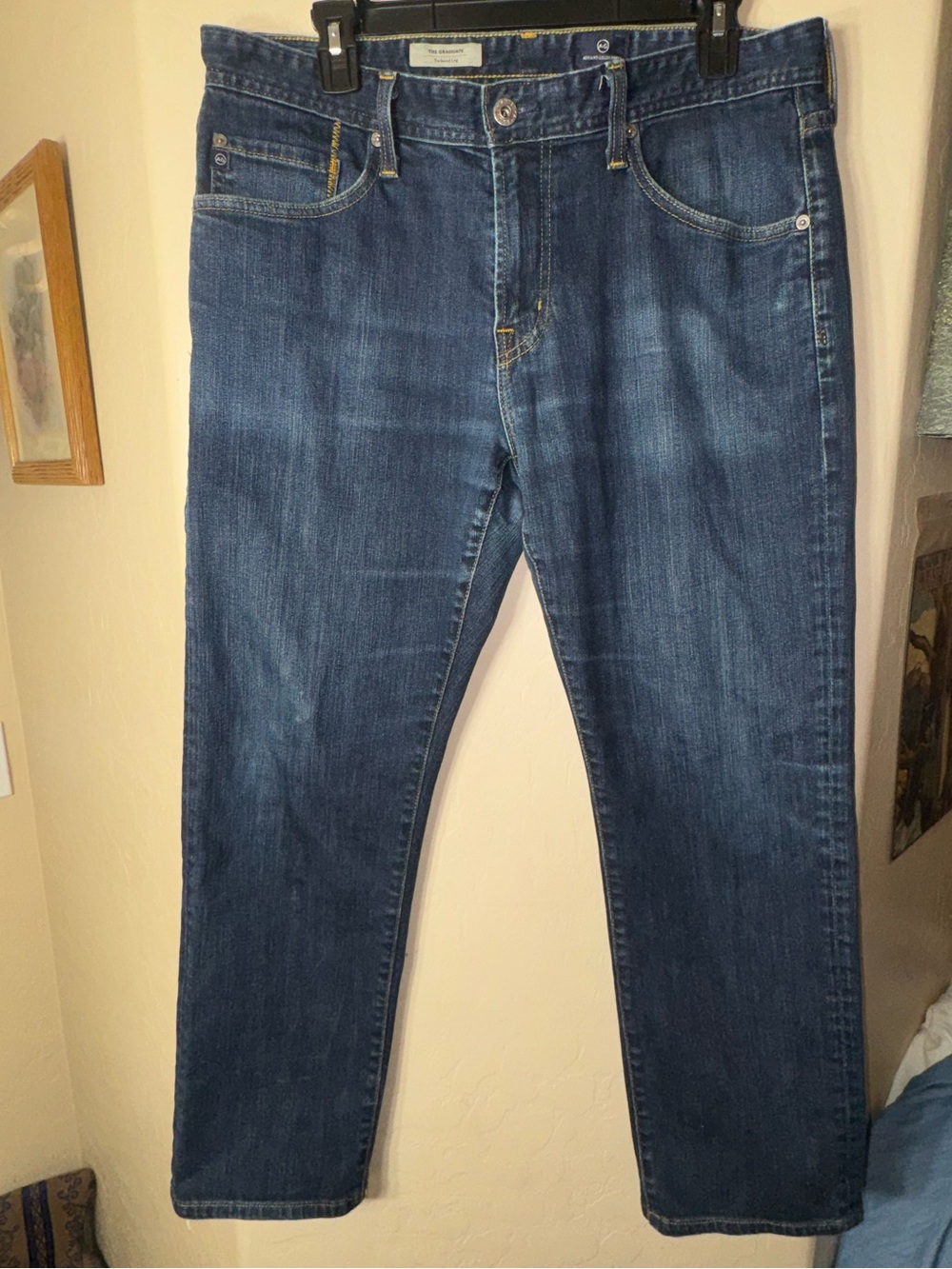 AG Adriano Goldschmied The Graduate Tailored Leg Jeans 34x28Hemmed Medium Wash